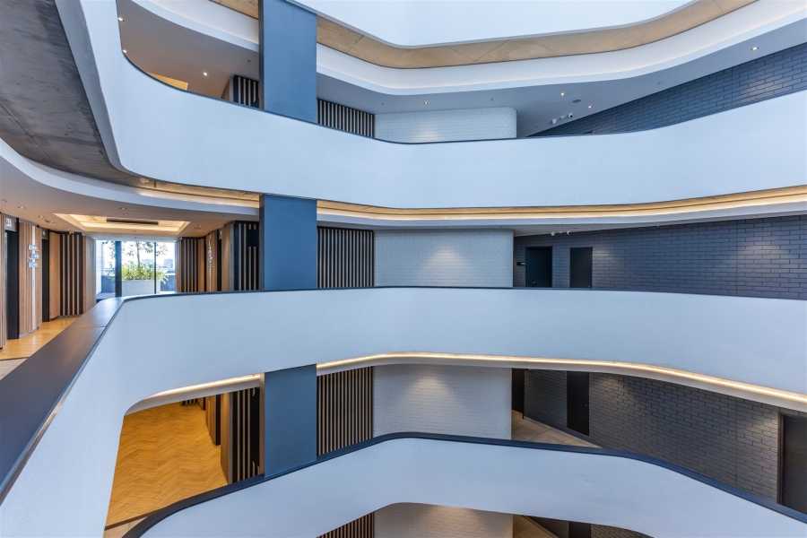 2 Bedroom Property for Sale in Sea Point Western Cape